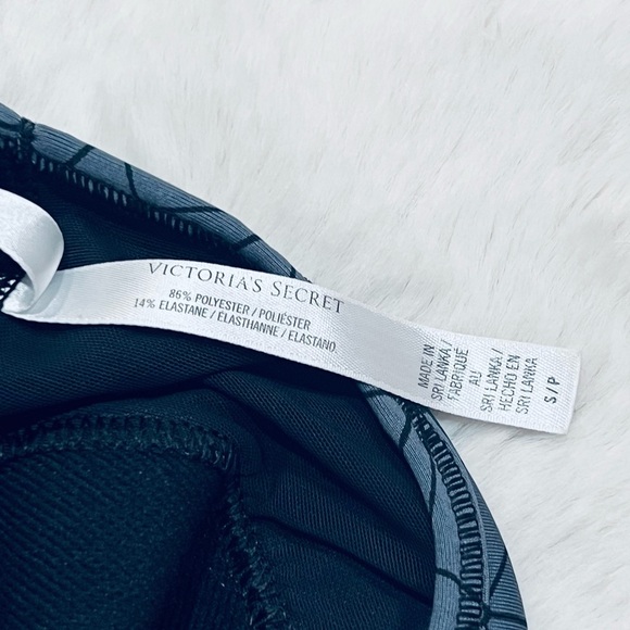 Victoria's Secret Geometric Print VSX Logo Elastic Band Sports Bra Gray Small - Picture 10 of 11